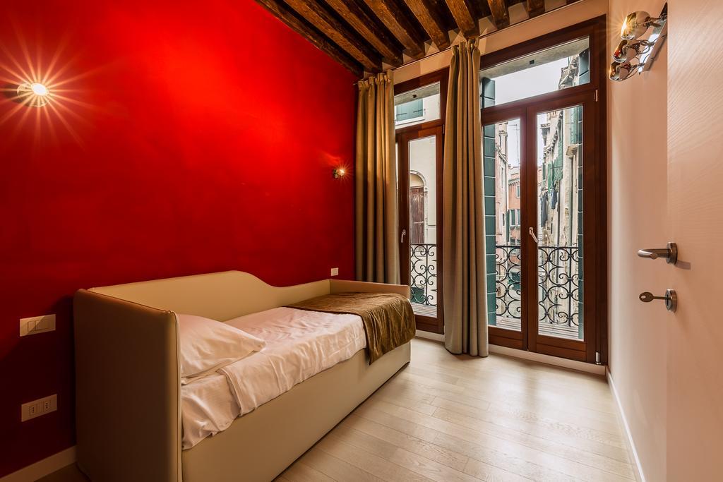 Charming Palace Corte Del Teatro Apartamento Venecia