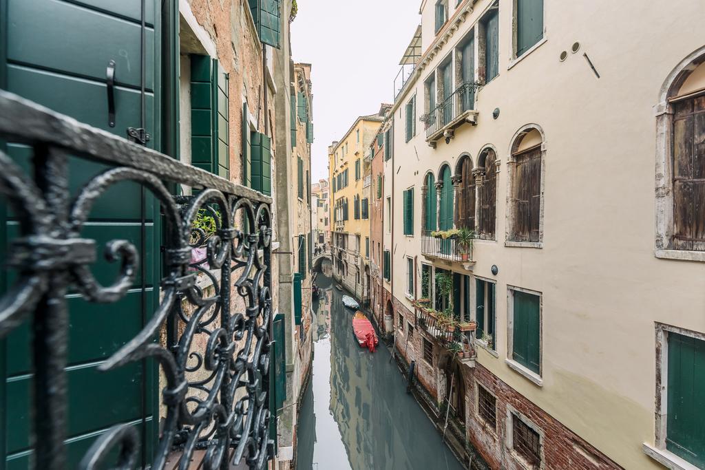 Apartamento Charming Palace Corte Del Teatro Venecia